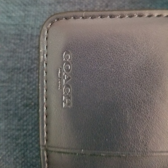 COACH Signature Trifold Wallet - Picture 5 of 7